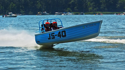 120610H9841