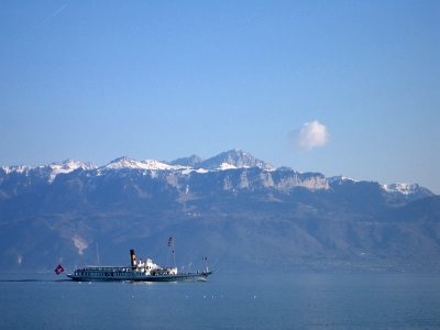 April ~ Stopped at Lake Geneva on return from Italy - IMG_8139.jpg
