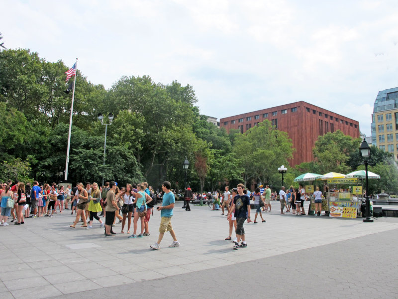 Park View with NYU Library Skyline