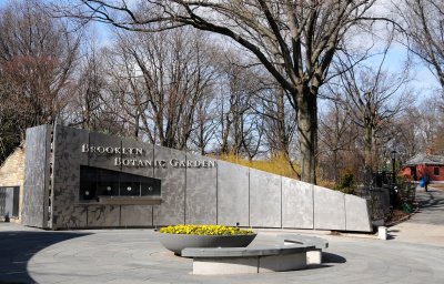 Eastern Parkway Entrance