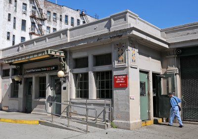 BQS Subway Station at Lincoln Road Prospect Park Entrance