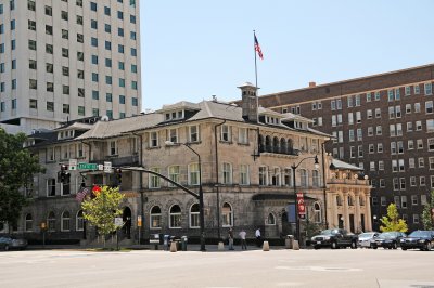 Alta Club Building 