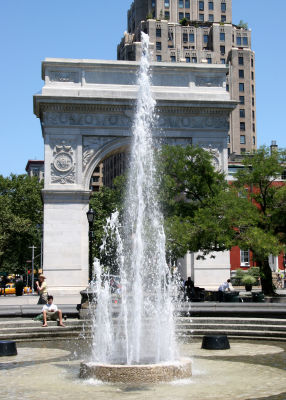 Fountain & Arch - North View