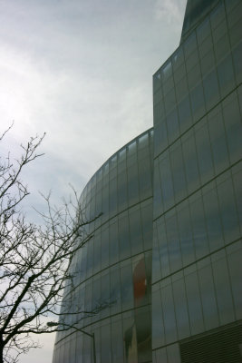 IAC Building by Frank Gehry - Reflection