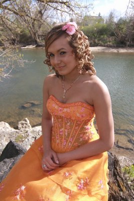 kelseys_2011_prom