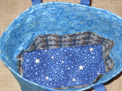 Sparkly turquoise bag - inside