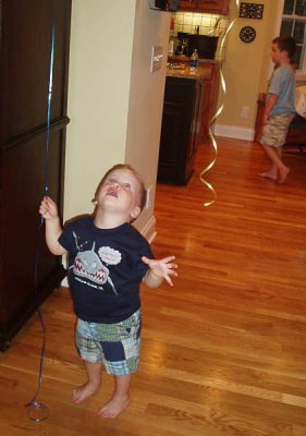 Chasing balloons
