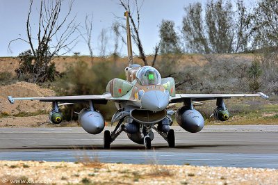 4308571916_4edffc8b99 Rolling out_ F-16I Sufa Israel Air Force_M.jpg