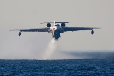 5236798267_fc5fc1b1d7 Beriev Be-200 Altair - Amphibious water bomber_L.jpg