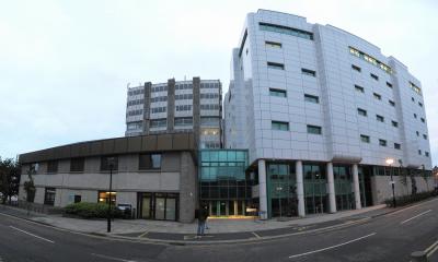Edinburgh University - Michael Swan Building (right) - Panorama 6.4-3574.jpg