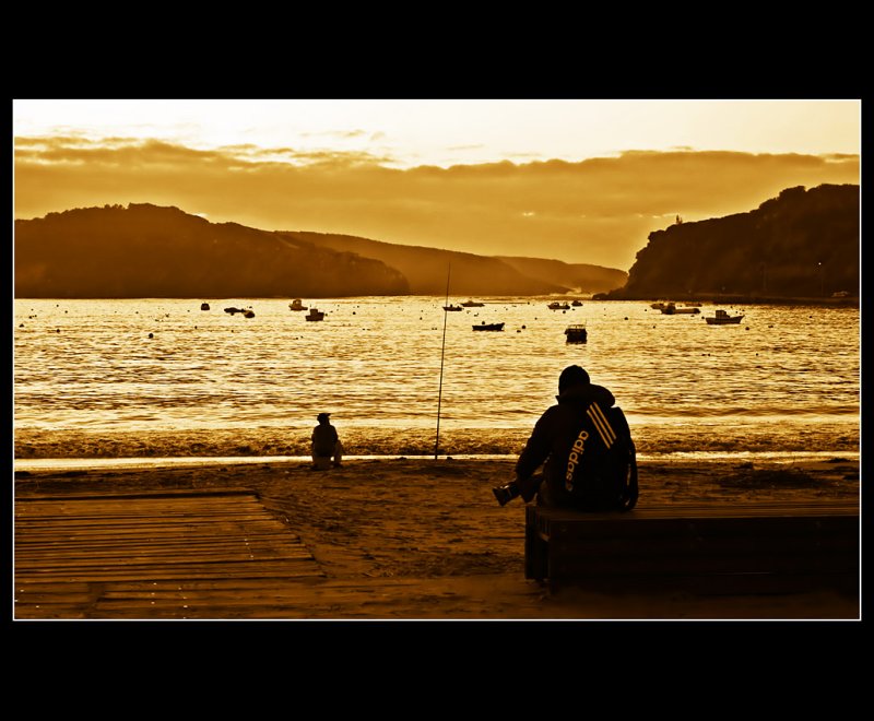 ... watching the lonely fisherman ...