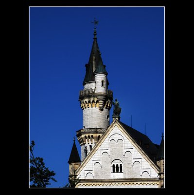 ... Neuschwannstein Castle details ...