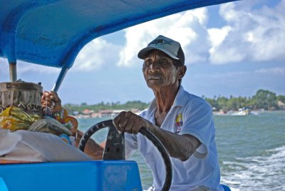 Captain Turtle Island transport