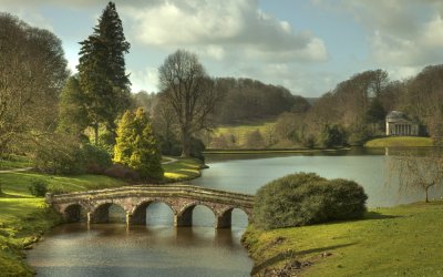 Stourhead on a early spring morning
