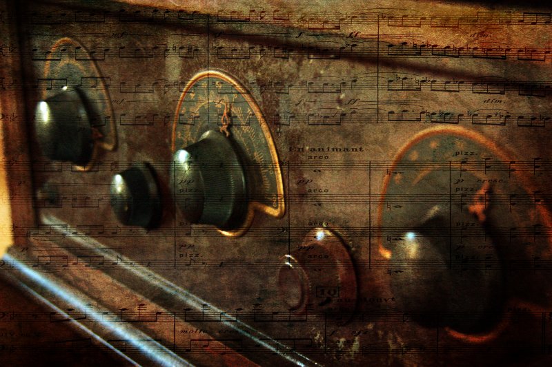 SCAVENGER HUNT - ANTIQUE