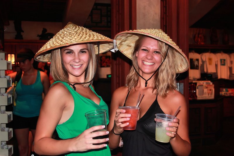 STRAW HATS