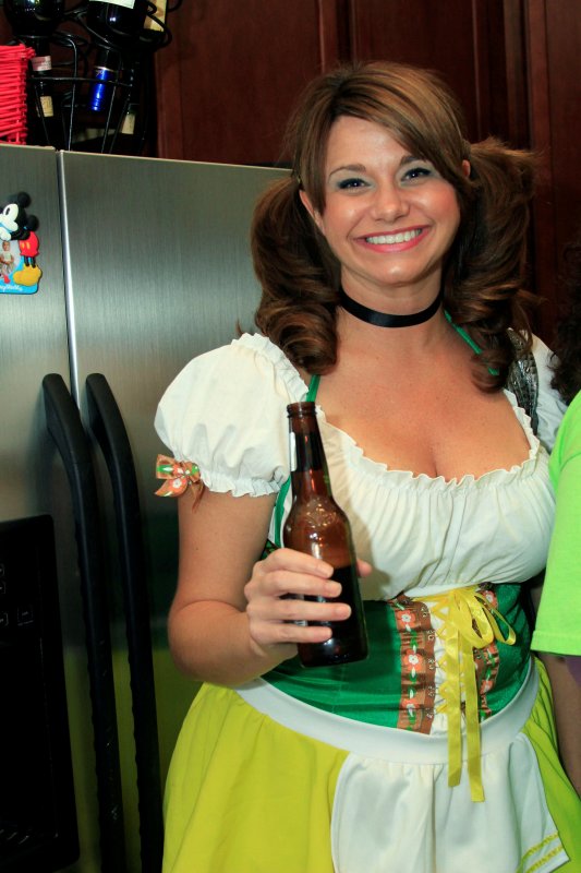 SAINT PAULIE GIRL