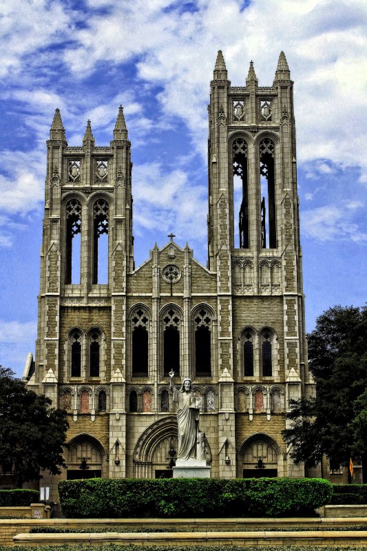 LANDMARK ARCHITECTURE