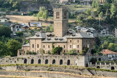 Sarre Castle