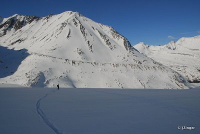 Skiing down the Achaean Glacier