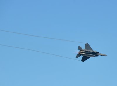 Fleet Week 2011 - F15, Turn and Burn