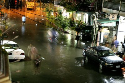 2414 Flood in the street
