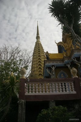 2124 Wat Phnom Sampeau