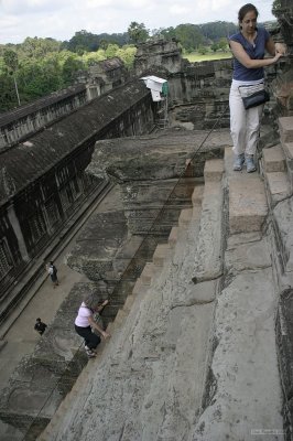 IMG_3274 Climbing Angkor Wat