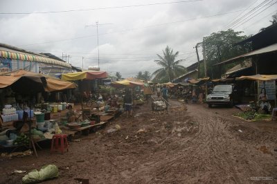 IMG_3453 Snoul market after the rain