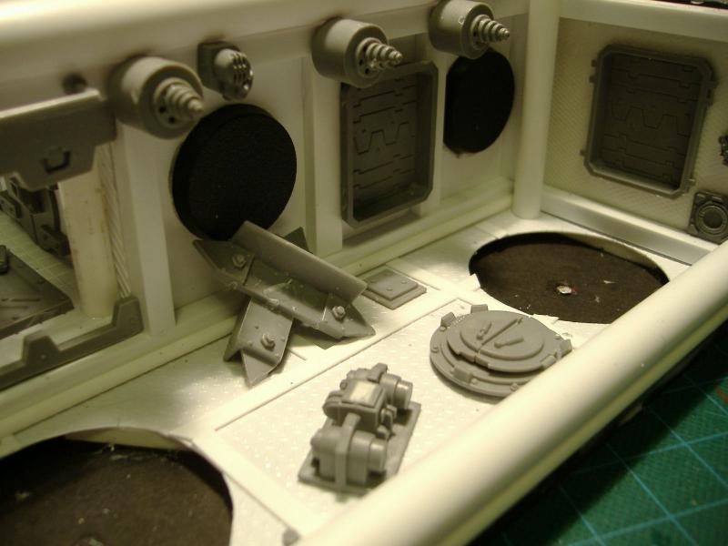 Necrodisplay04.jpg