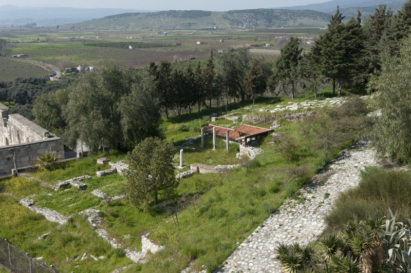Selcuk Basilica of St John the Apostle March 2011 3216.jpg