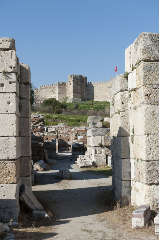 Selcuk Basilica of St John the Apostle March 2011 3307.jpg