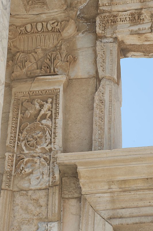 Ephesus March 2011 3641.jpg