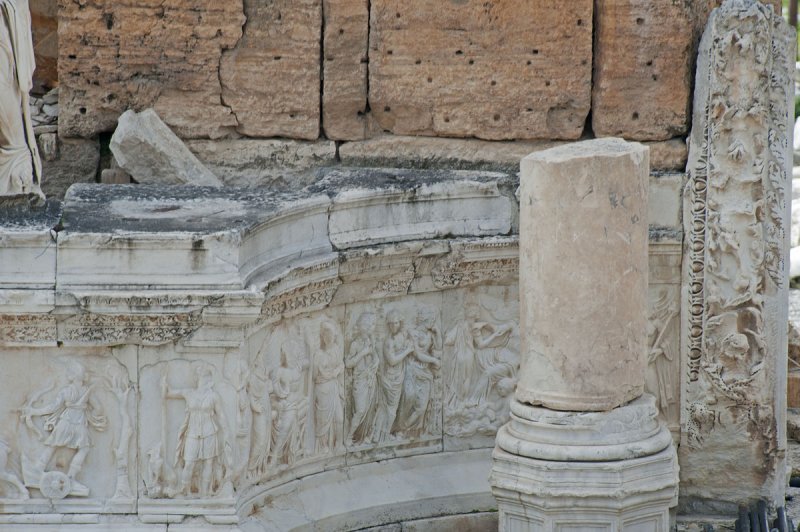 Hierapolis March 2011 4931.jpg