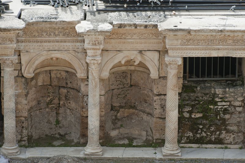 Hierapolis March 2011 4936.jpg