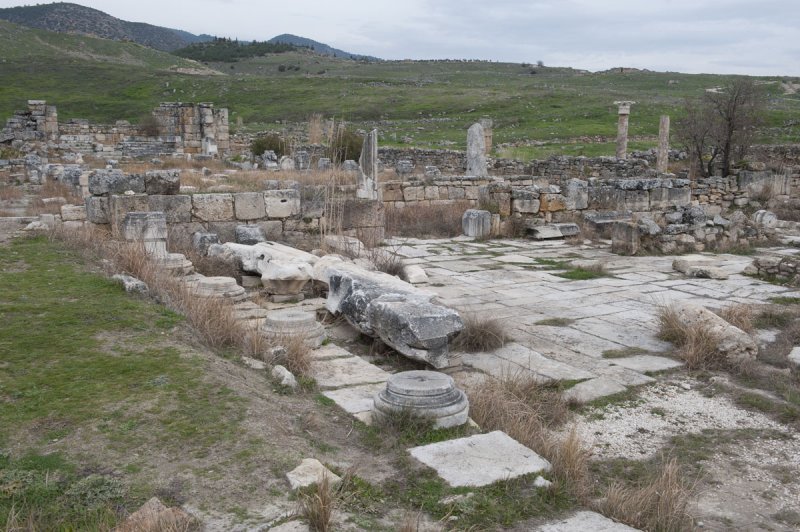 Hierapolis March 2011 5063.jpg