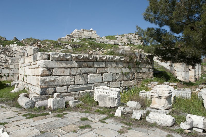 Aphrodisias March 2011 4433.jpg