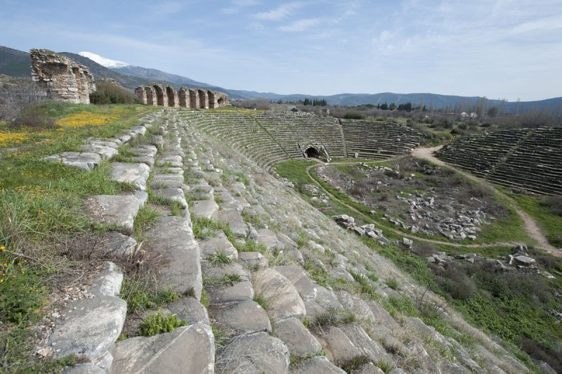 Aphrodisias March 2011 4573.jpg