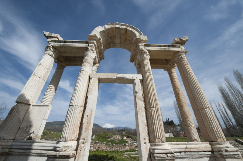 Aphrodisias March 2011 4618.jpg