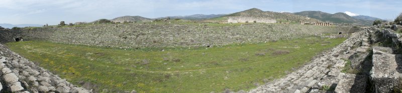 Aphrodisias March 2011 Stadion Panorama1.jpg