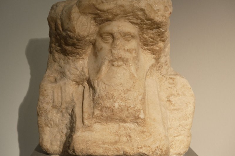 Aphrodisias Museum March 2011 4706.jpg