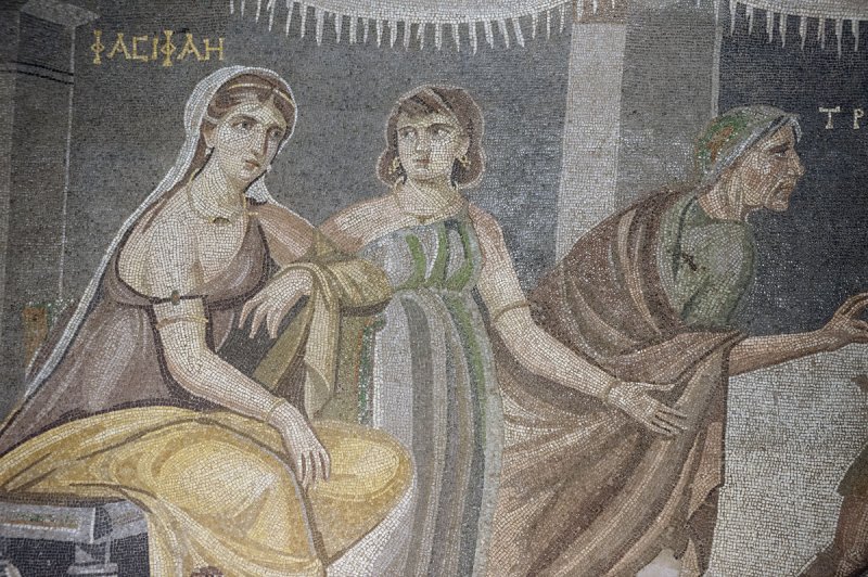 Gaziantep Zeugma Museum December 2011 1872.jpg
