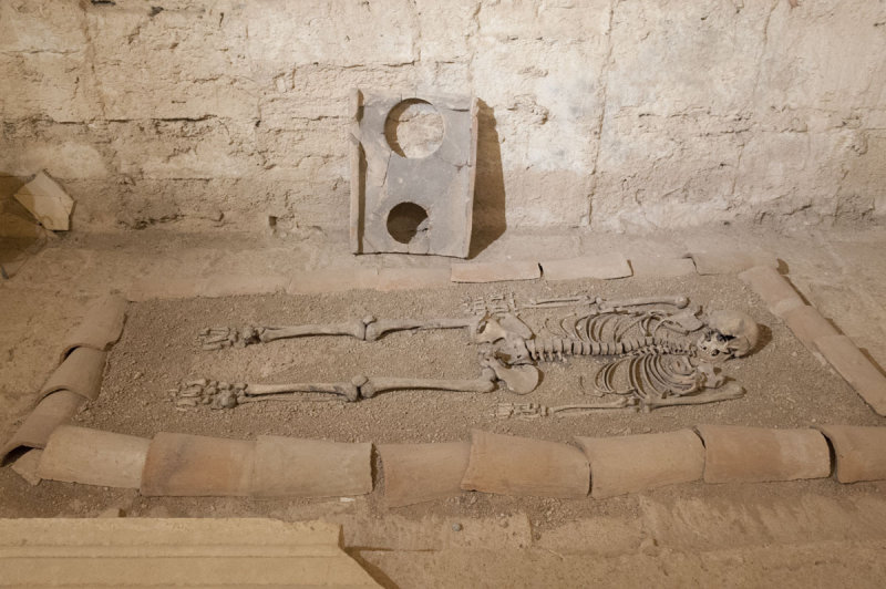 Side museum march 2012 4116.jpg
