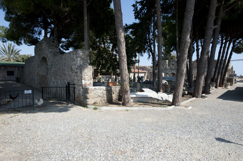 Side museum march 2012 4163.jpg