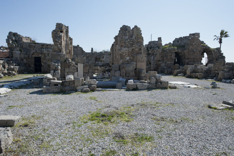 Side march 2012 4326.jpg