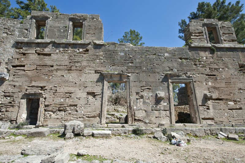 Lyrbe maybe entrance to odeon 4438.jpg