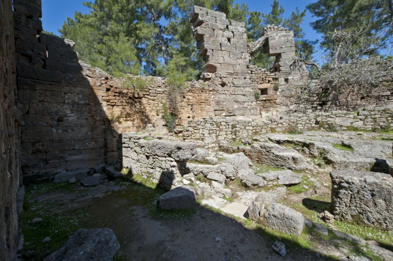 Lyrbe probably odeon 4440.jpg