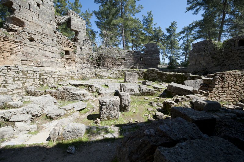 Lyrbe probably odeon 4442.jpg