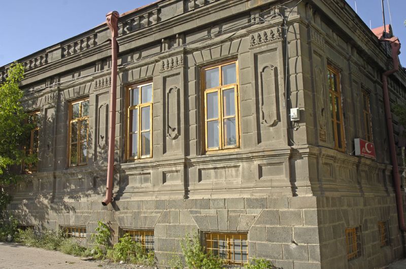 Kars 3767.jpg