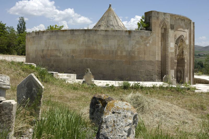 Tercan 2743.jpg